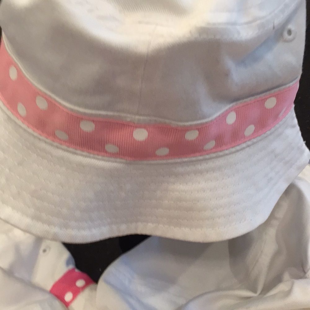 Baby ๐ผ โ๏ธ hat bucket hat last one - Picture 3 of 5